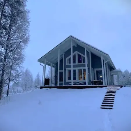 Rantahuvila Hanhi Linna Lahella Laskettelukeskuksia Villa